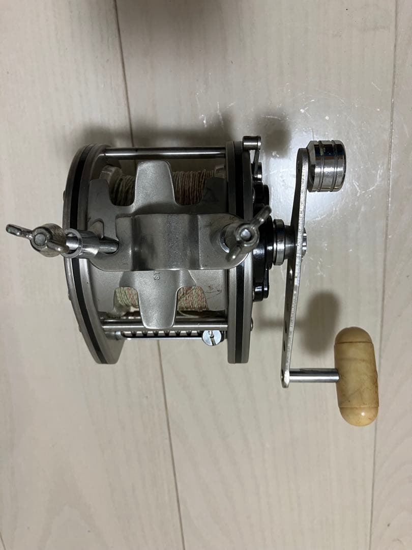 リール DAIWA Dynamic 2000s