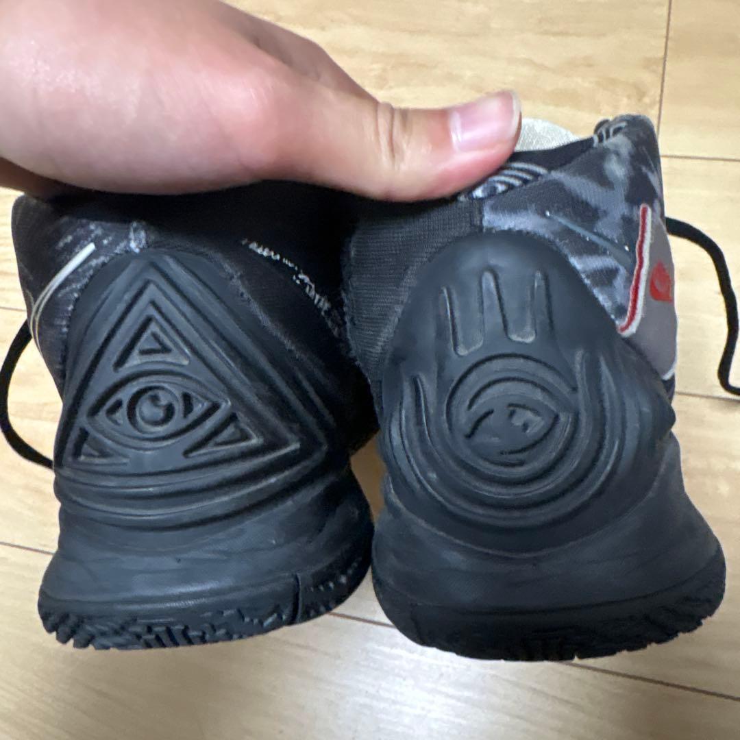Nike Kyrie s2ブラック/ピンク バスケットシューズ