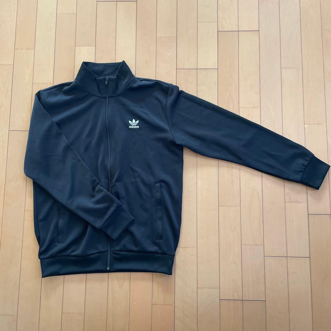 adidas ジャケット 黒　アディダス　ジャージ　上着　ブラック