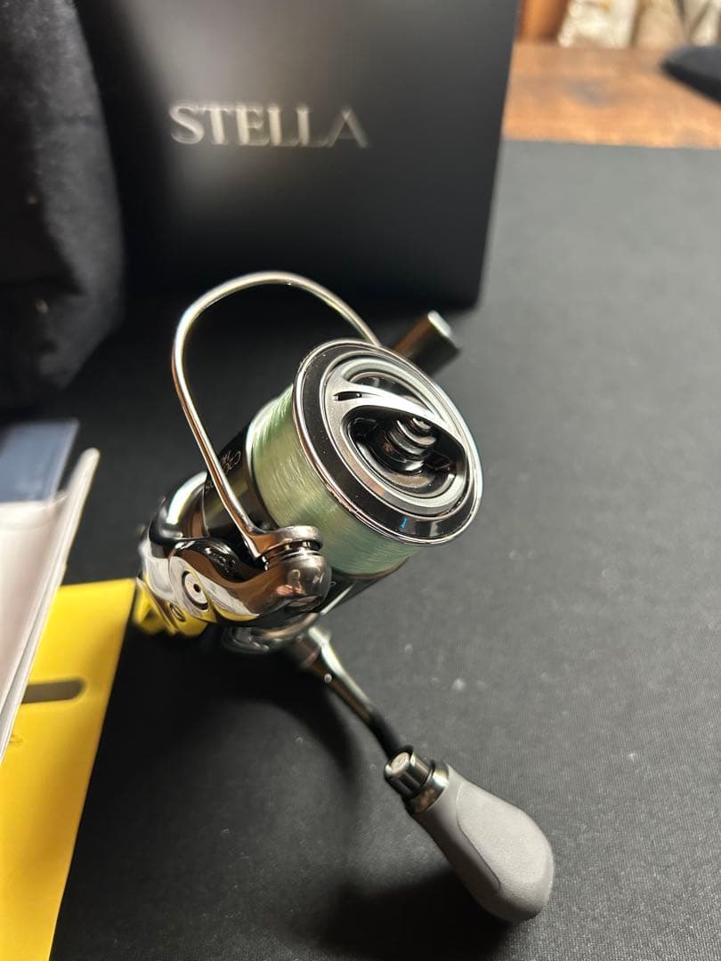 シマノ SHIMANO 22ステラ c2000shg