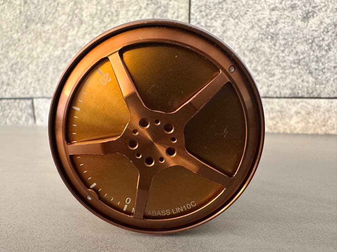 メガバス LIN10C RH Zircona Meteor
