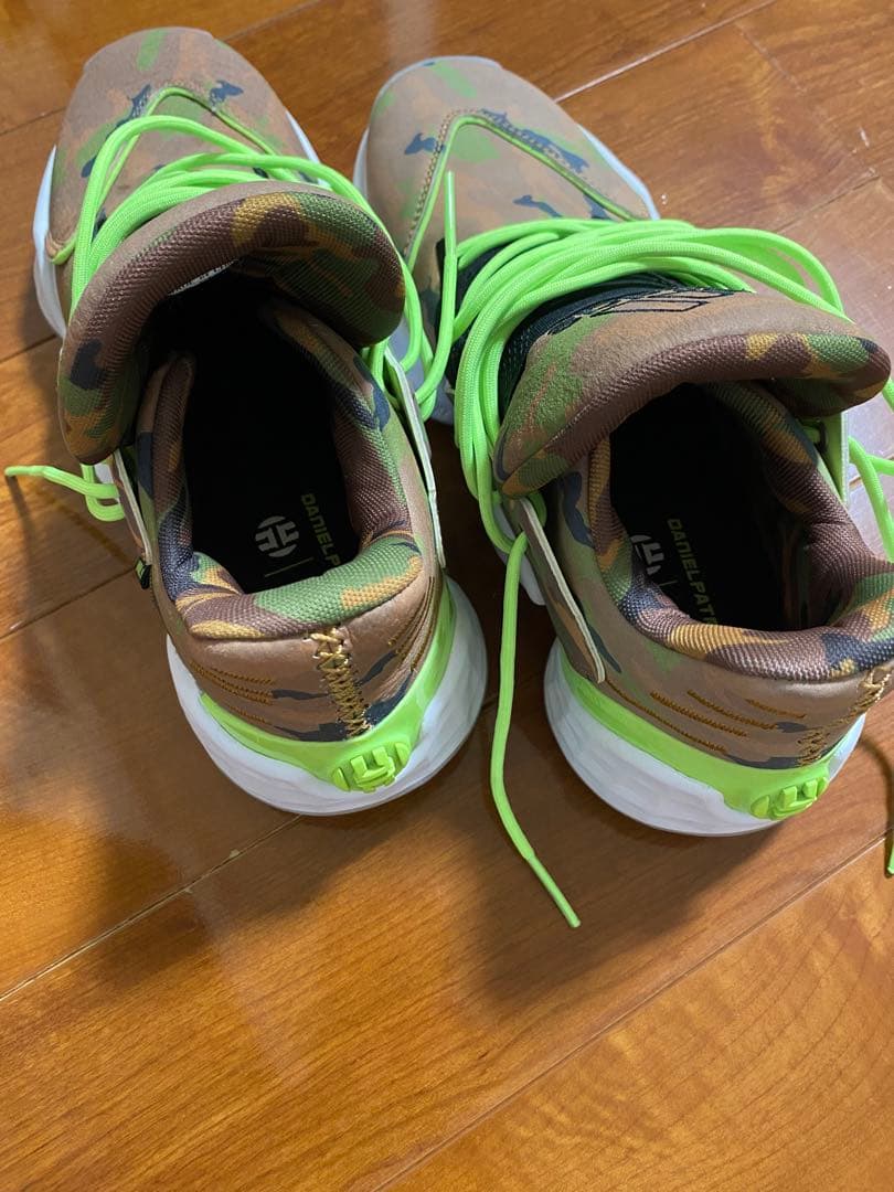 ハーデンadidas 迷彩 バスケットボールシューズ