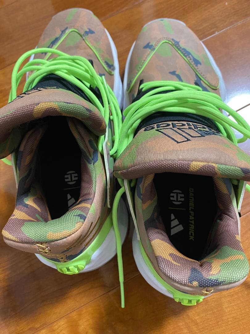 ハーデンadidas 迷彩 バスケットボールシューズ