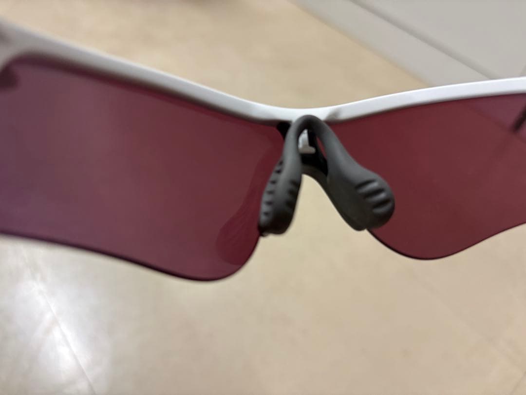 Oakley スポーツサングラス ホワイトフレーム