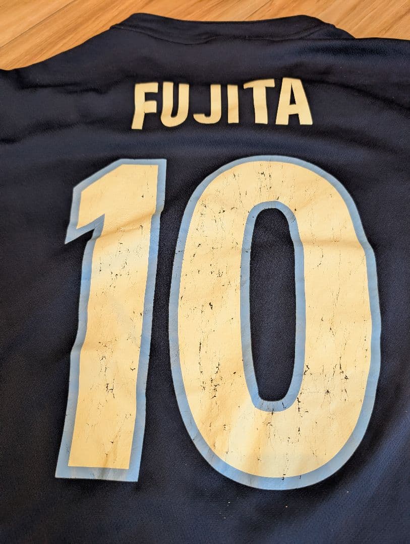 ジュビロ磐田　サッカーシャツ ネイビー 10番