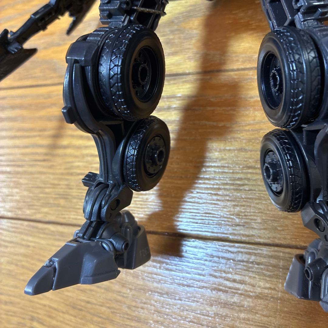 トランスフォーマー SS-109 スカージ スタジオシリーズ