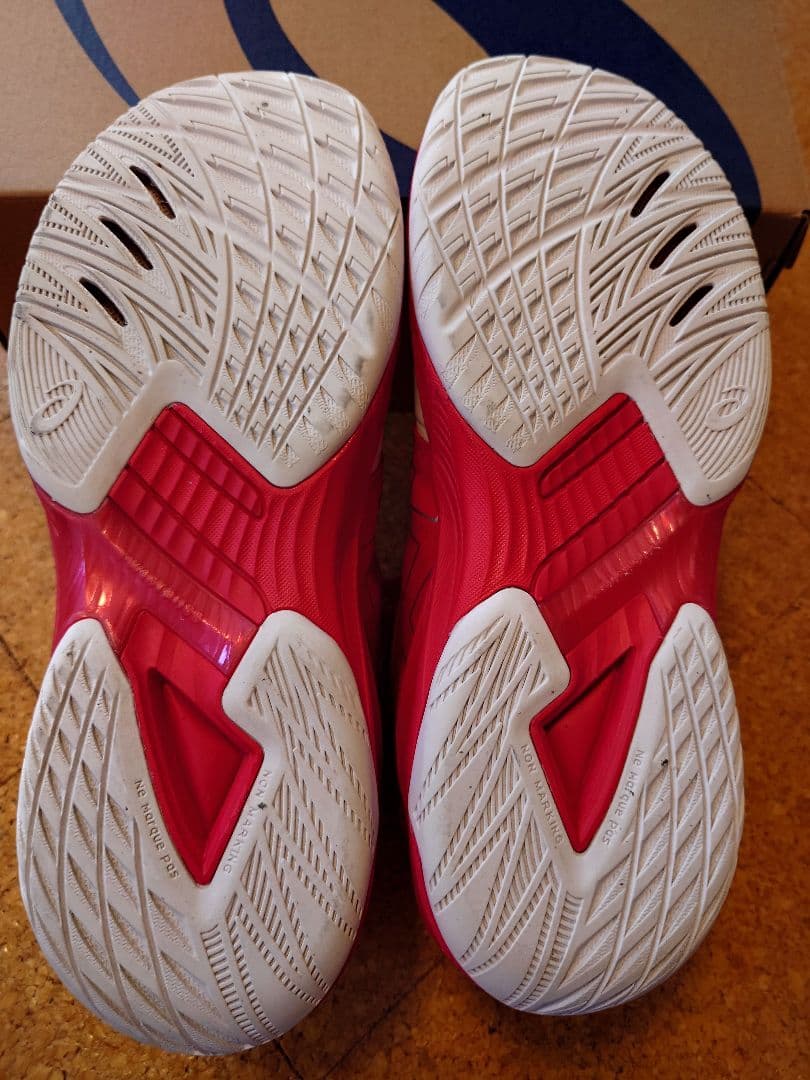 バレーボールシューズ ASICS V-SWIFT FF3 26.5cm　白/赤