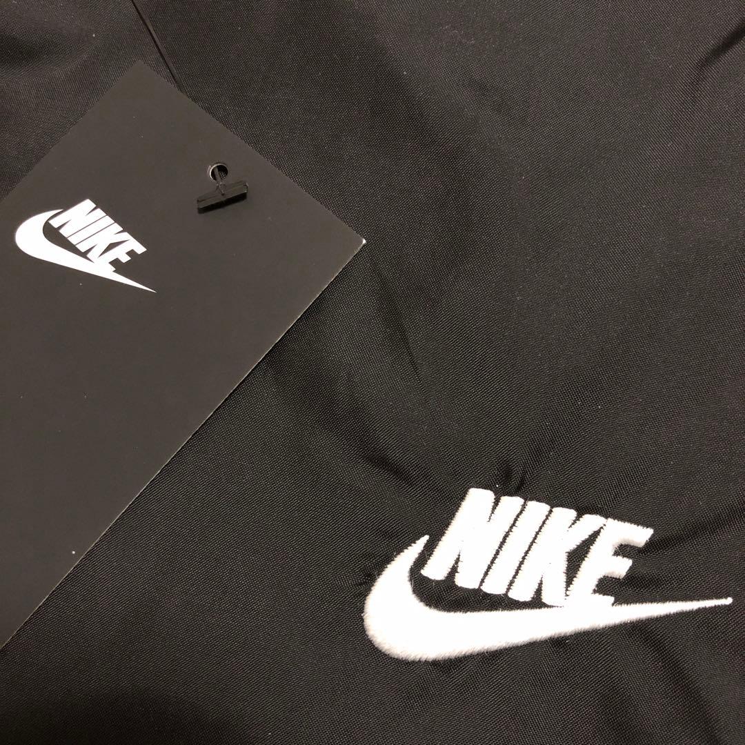 「新品未使用」NIKE トラックパンツ ・ウィンドウランナーパンツ
