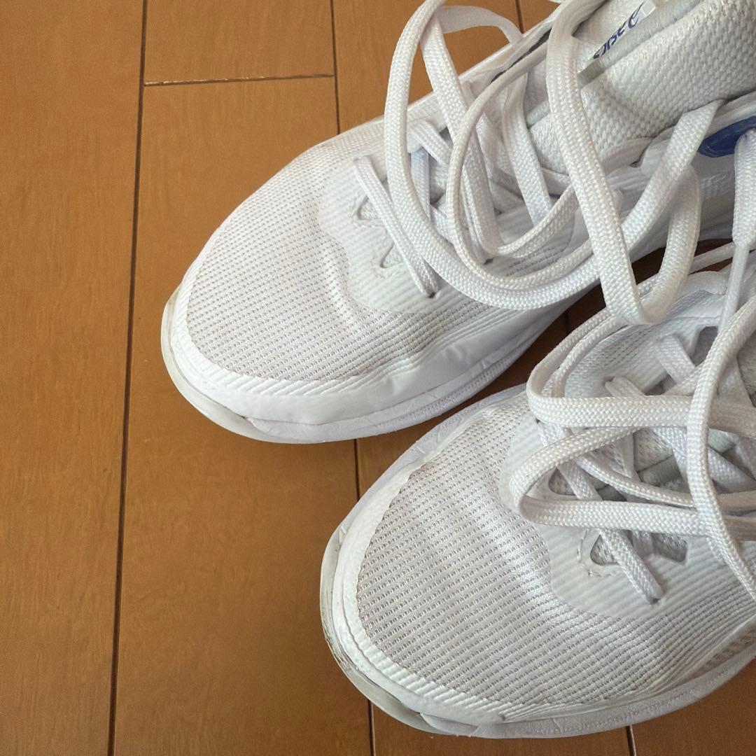asics バスケットボールシューズ ホワイト 23cm