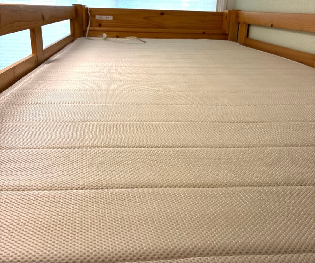 階段付きロフトベッド　デスク　コンセント付き　パイン無垢　すのこ仕様
