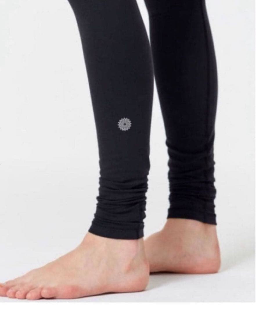 イージーヨガ easyoga レギンストレンカ M