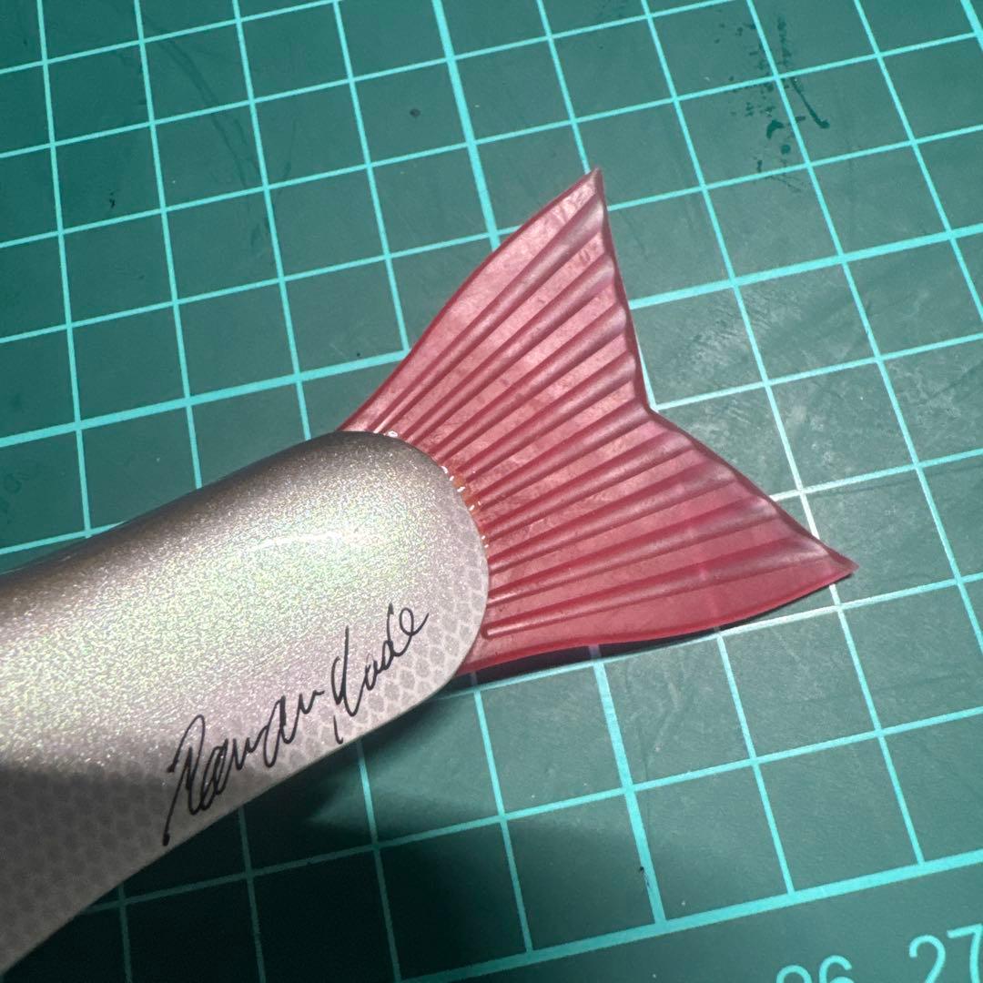 ロマンメイド ネゴシエーターカスタム背針 アルビノカラー