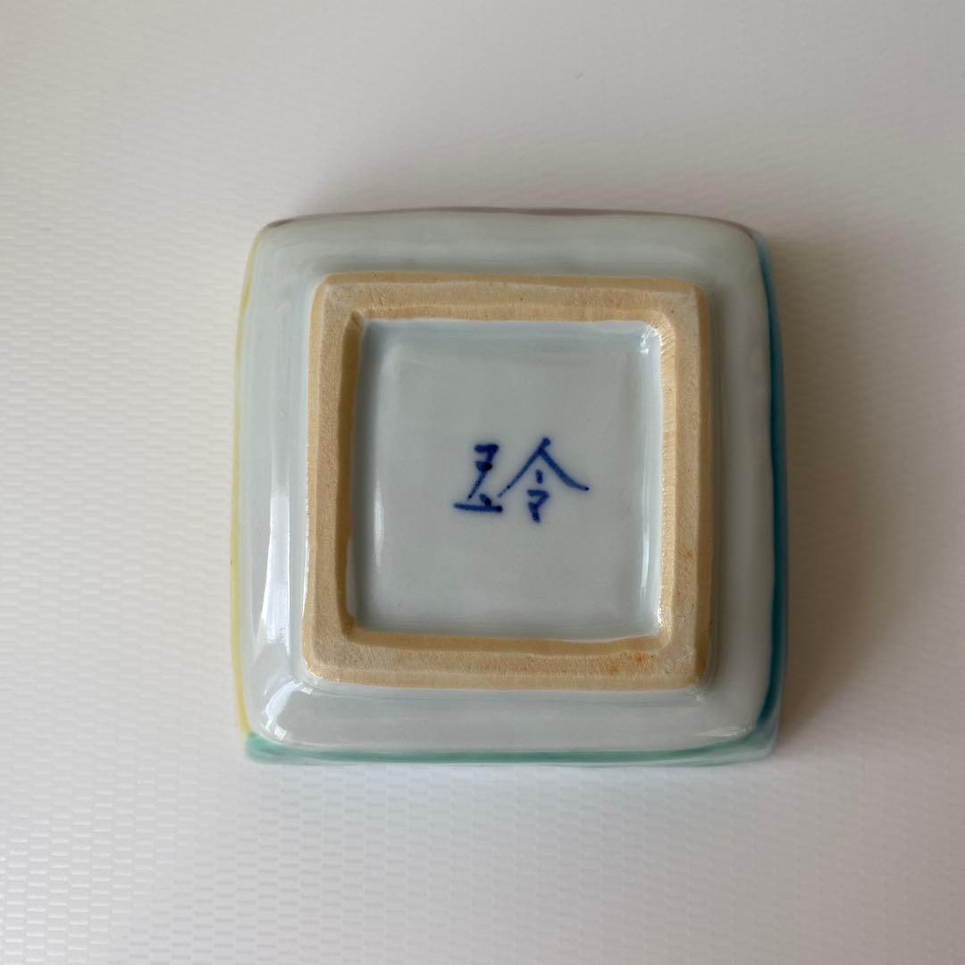 弦巻玲子　角小鉢 大 色絵筋駒文　3個
