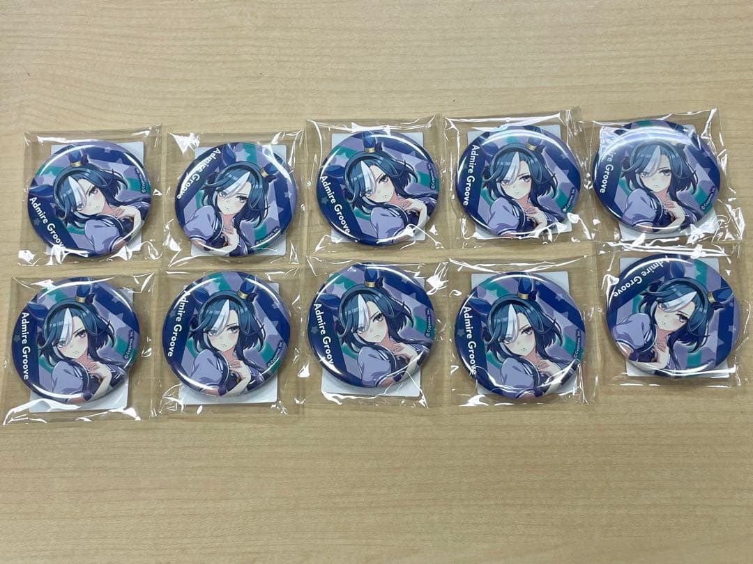 ウマ娘 アドマイヤグルーヴ 公式缶バッジ 10個セット