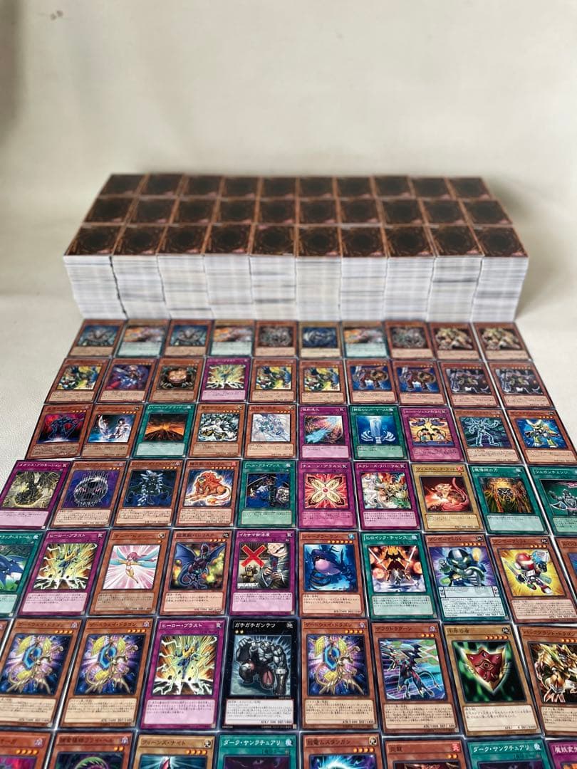 古い 遊戯王 カード 大量 14Kgちょっと 字レア ノーマル レア？ その2