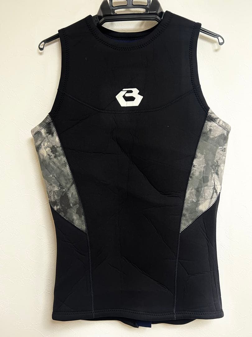 【美品】試着のみBEWET ビーウェットベストメンズXL size