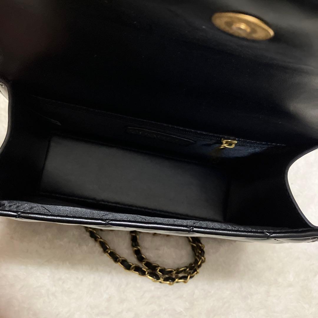 CHANEL 調節可能チェーンショルダーバッグ