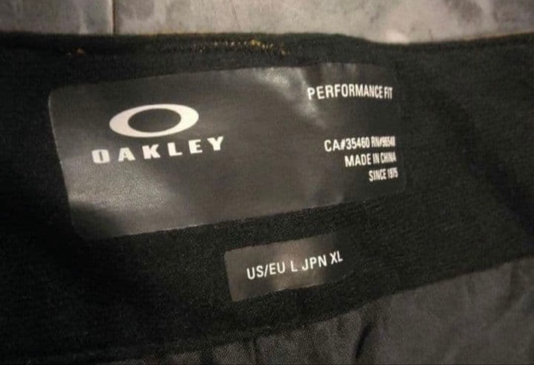 新品 OAKLEY スノーボード スキー パンツ 新品 イエロー