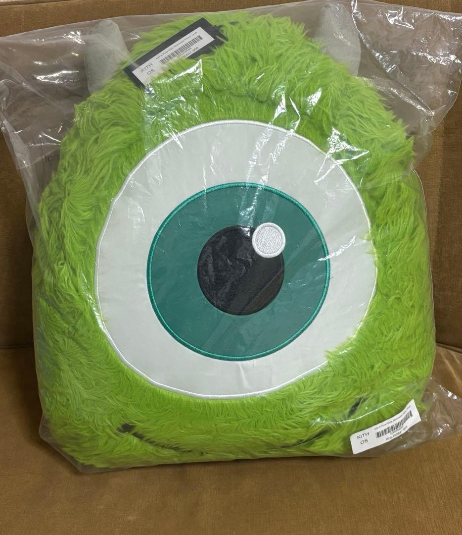 ぬいぐるみ・マスコット Kith x Disney Pixar Mike Wazowski Pillow