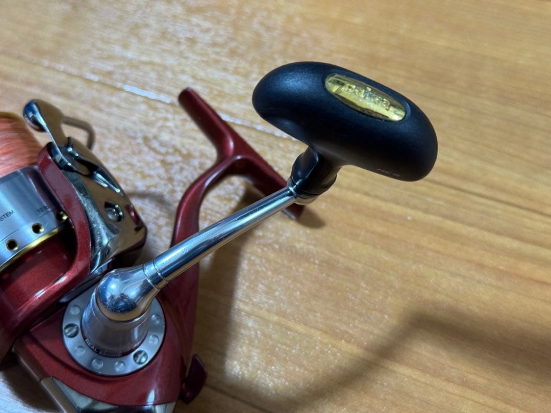 DAIWA ダイワ　セルテート カスタムボディ3000 レッド RCS スプール