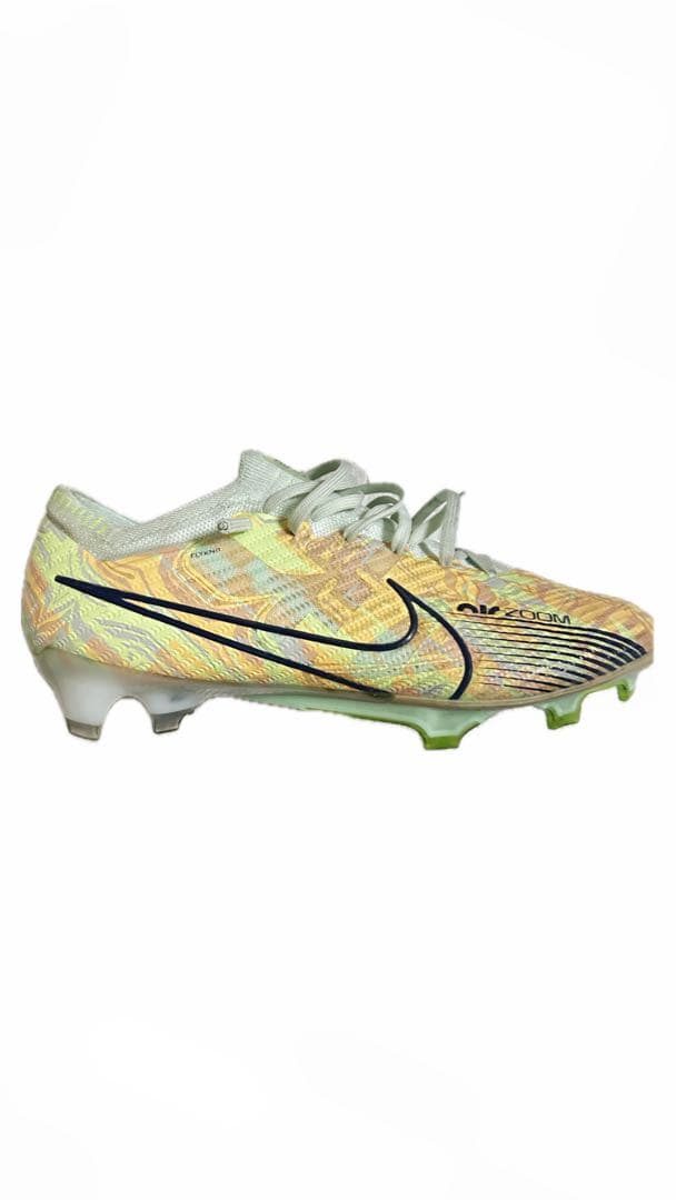 Nike Zoom サッカーシューズ マーキュリアルヴェイパーFG
