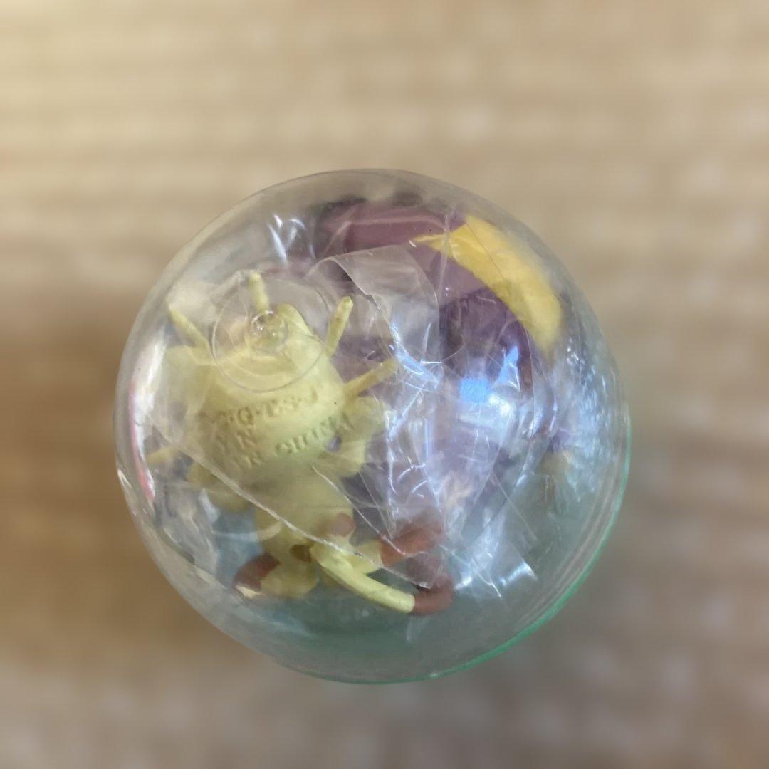 当時物　ポケモンガチャ　リアルフィギュア　バウンドポケモンボール　ライチュウ
