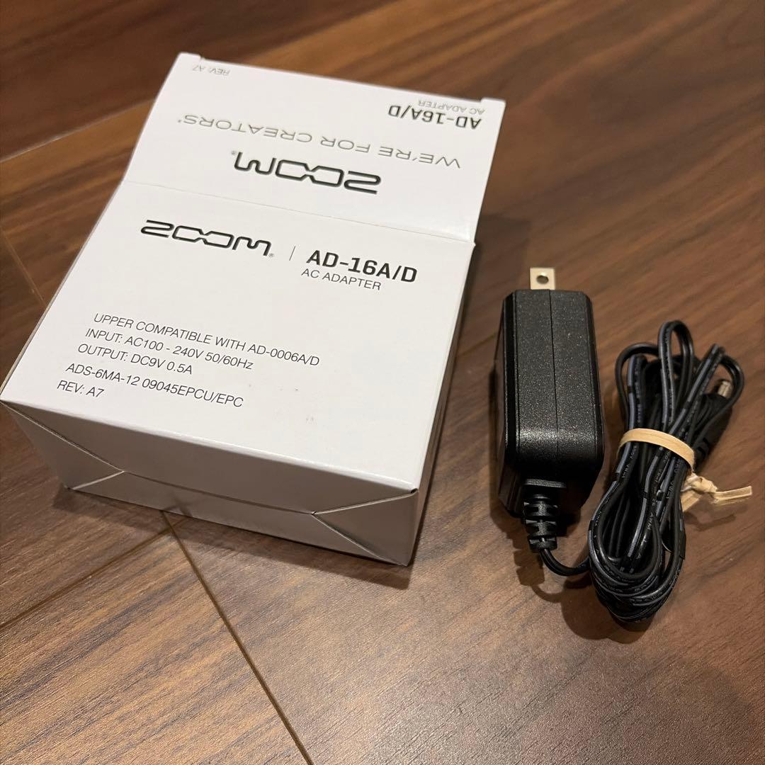 ほぼ未使用【使用1回】ZOOM G2 FOUR マルチエフェクター