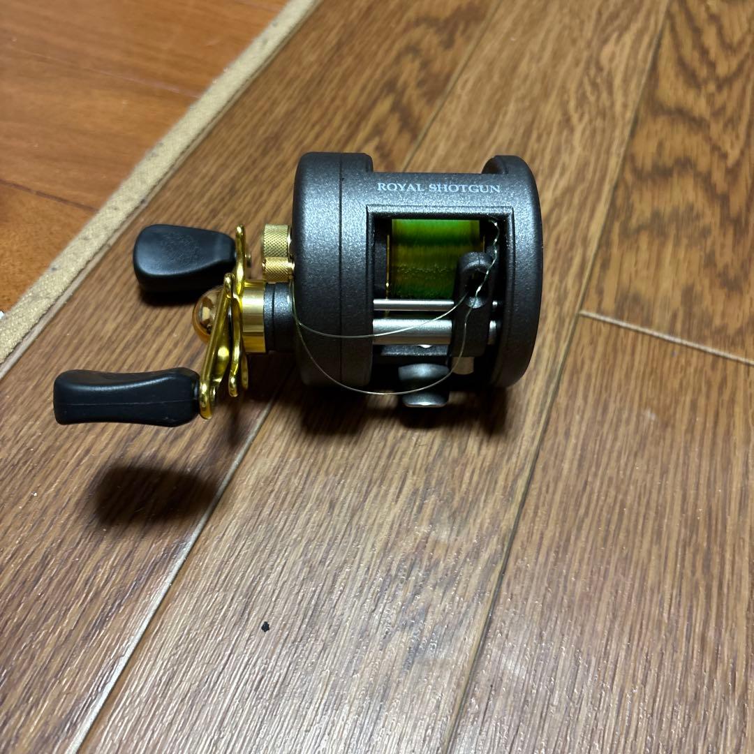  SHOTGUN RS-1 ベイトリール