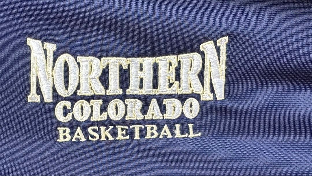 【激レア】Northern Colorado大Basketballパーカー
