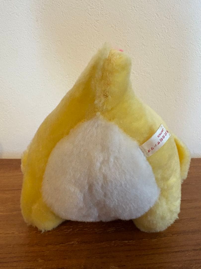 【激レア】　サンリオ レトロ ぬいぐるみ 黄色 恐竜？ヴィンテージ　音が鳴る