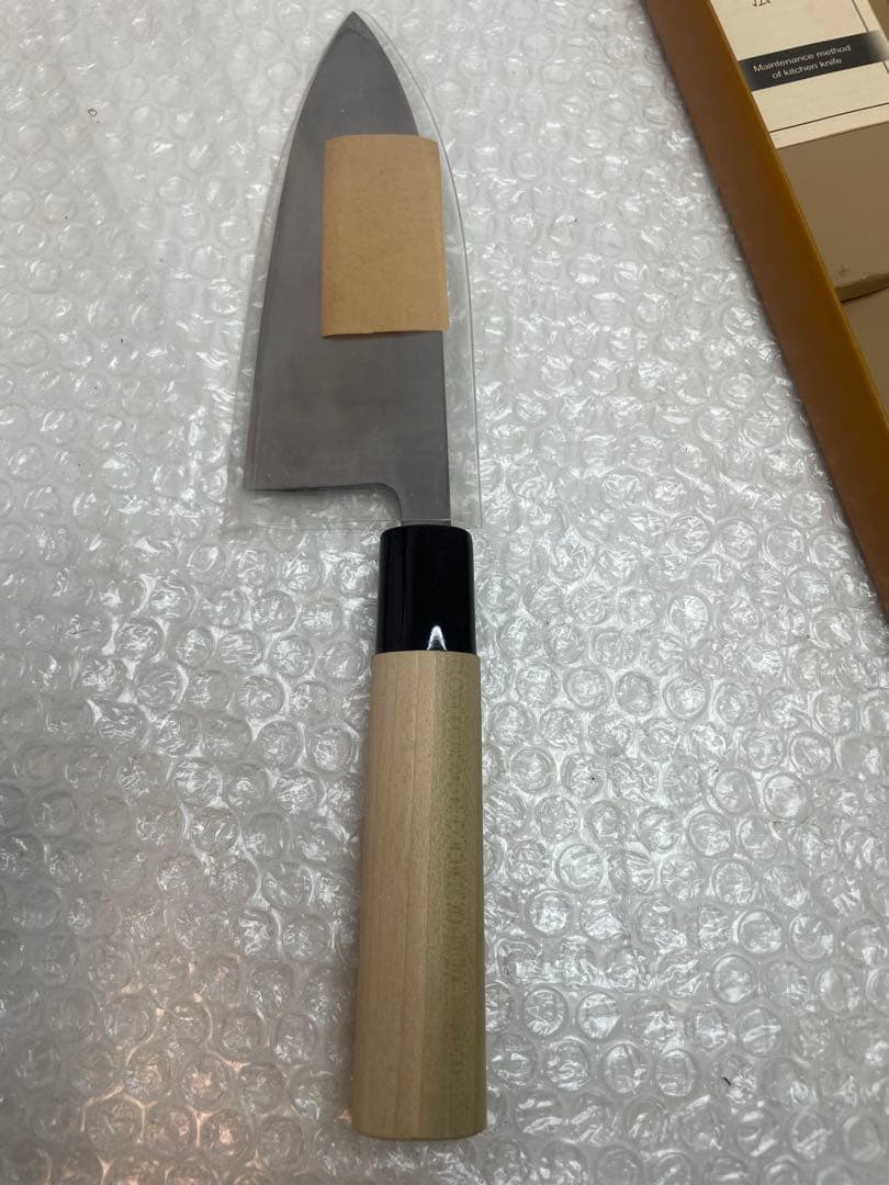 6.登録 忠房 出刃包丁 135mm 和包丁 木柄 箱付