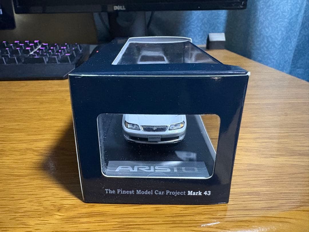 1/43 トヨタ アリスト 3.0V JZS147 カスタムバージョン　レア品
