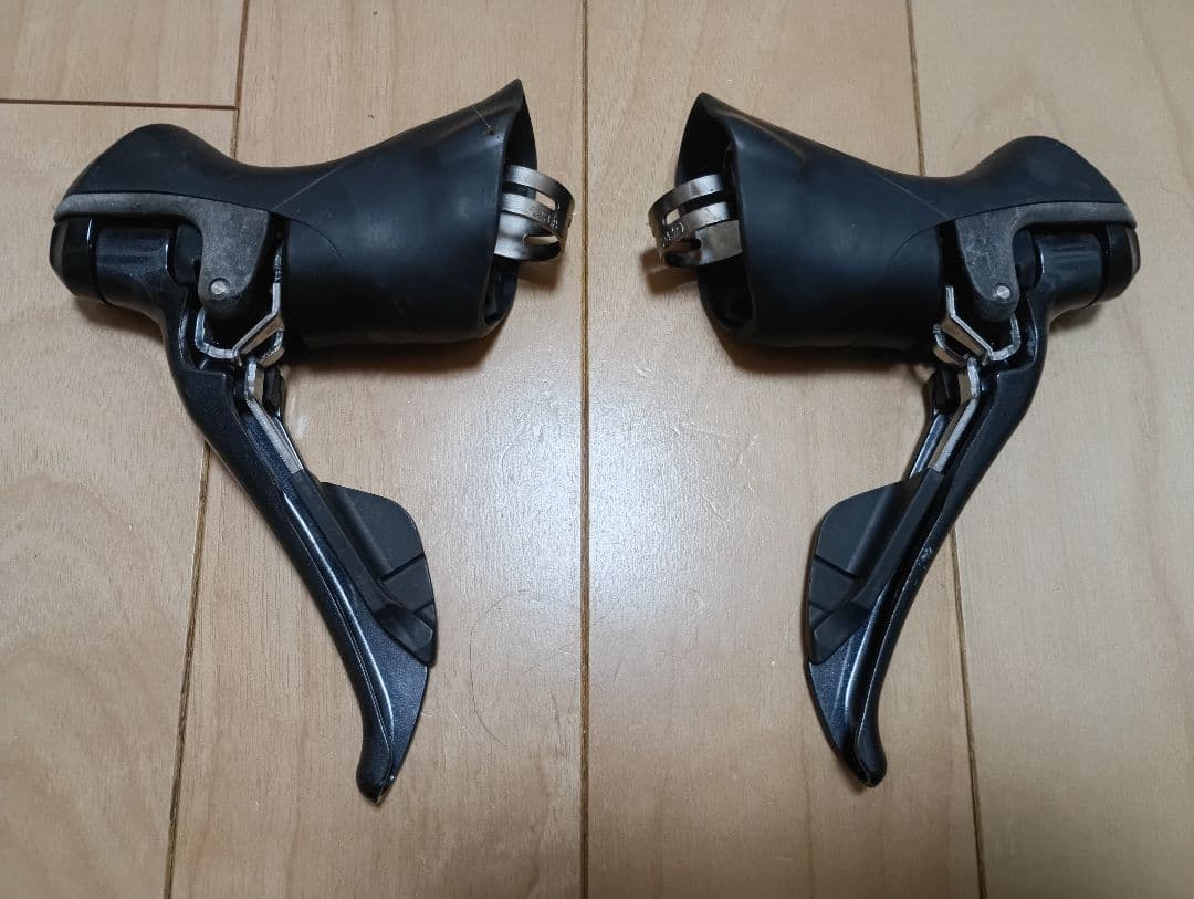 シマノSORAS 3x9S STIレバー ST-R3000/3030