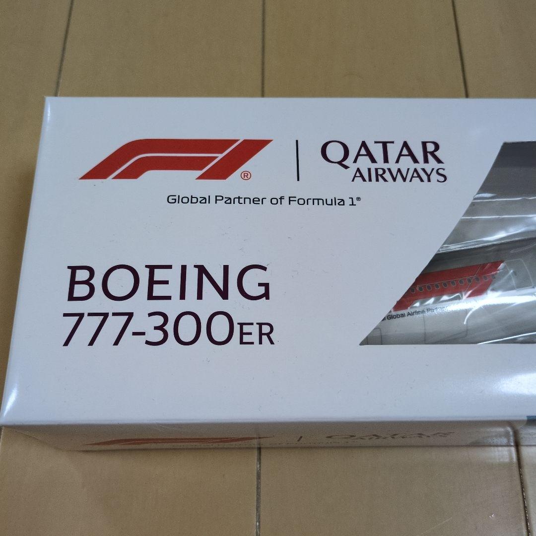 カタール航空 B777-300ER F1特別塗装機 モデルプレーン