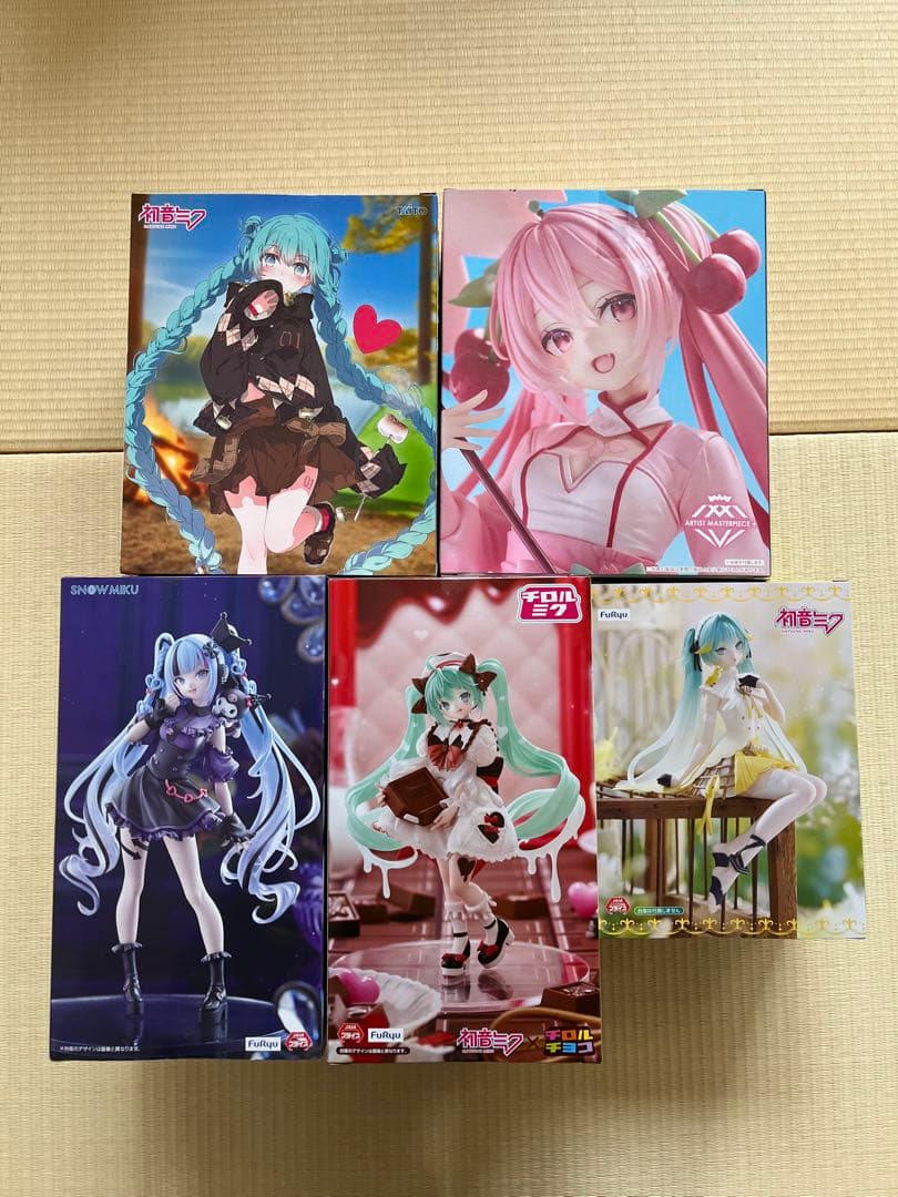 初音ミク(雪ミク&チロルミク&桜ミク&outdoor&カナリア)フィギュアセット