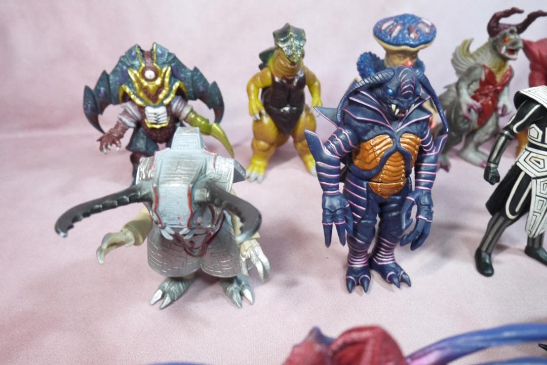ウルトラ怪獣シリーズ　ウルトラマンダイナ・コスモス　怪獣　15体