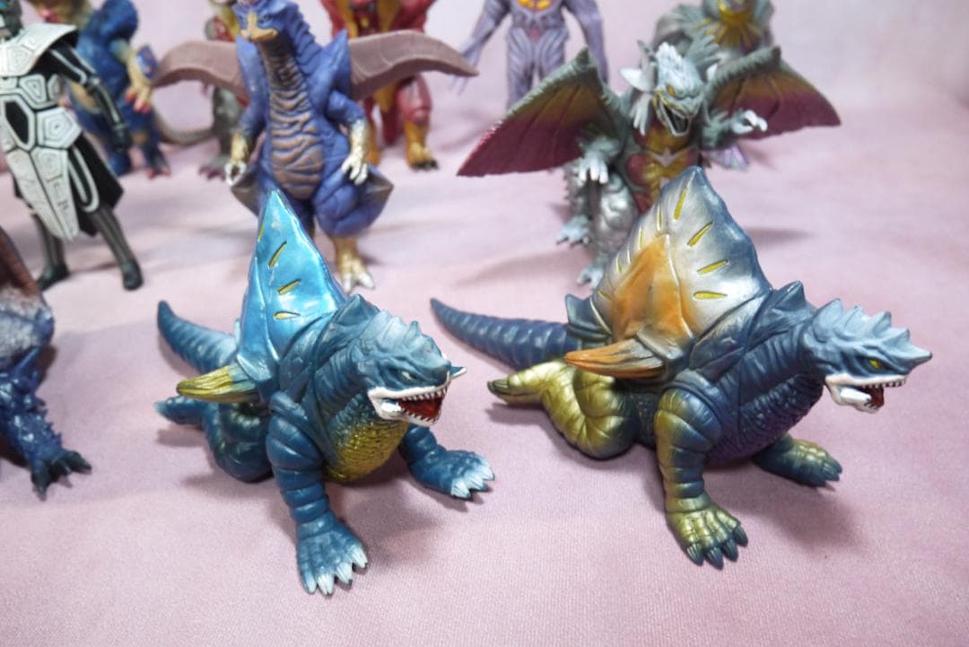 ウルトラ怪獣シリーズ　ウルトラマンダイナ・コスモス　怪獣　15体