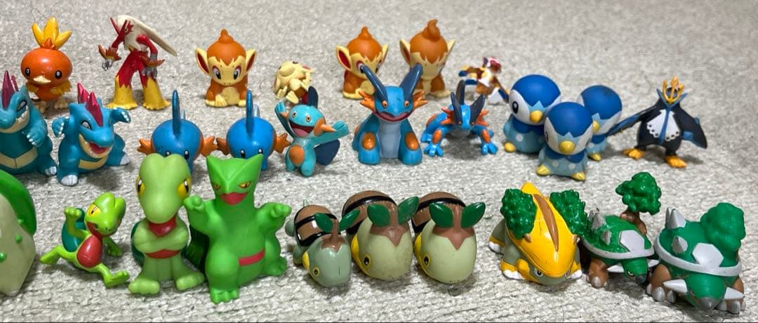 ポケモン【モンコレ】 、ソフビ指人形、御三家ポケモンのみフィギュア 40体セット