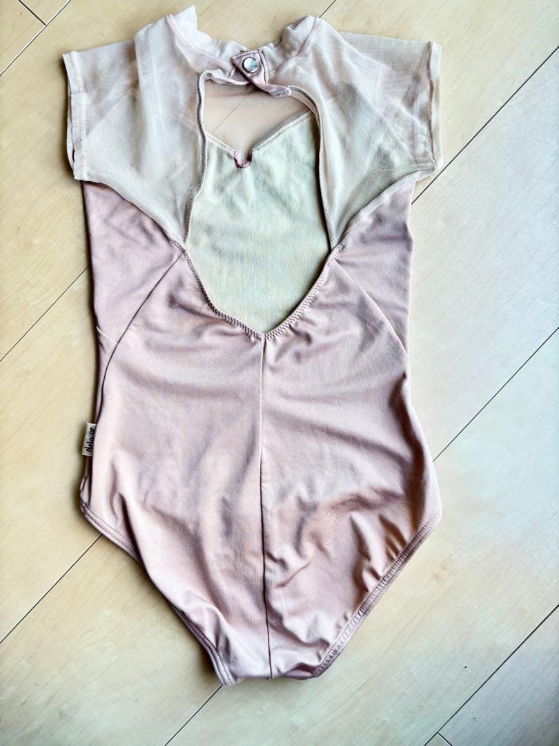 【SALE】【美品】【chacott】【Nela】ピンク花刺繍レオタード 130