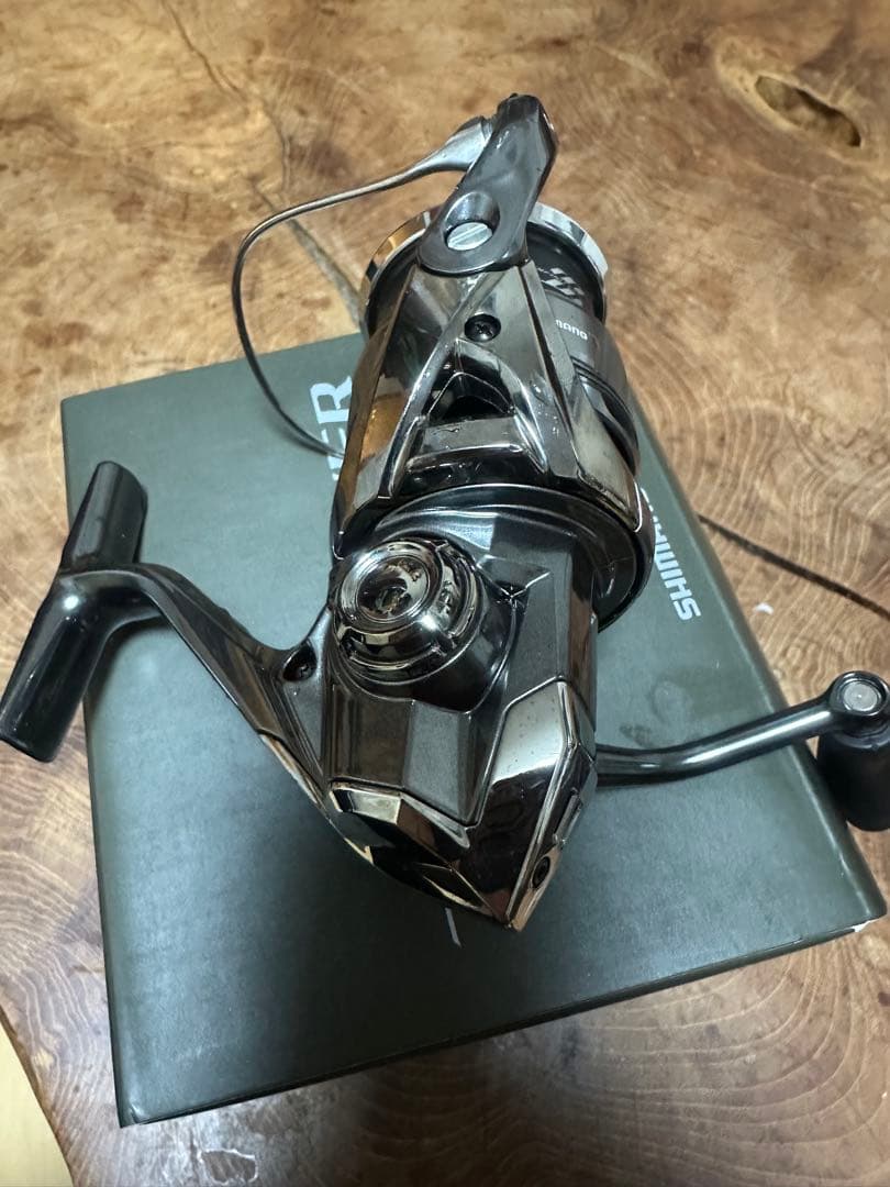 普*す様 SHIMANO 24 ツインパワー 2500SHG