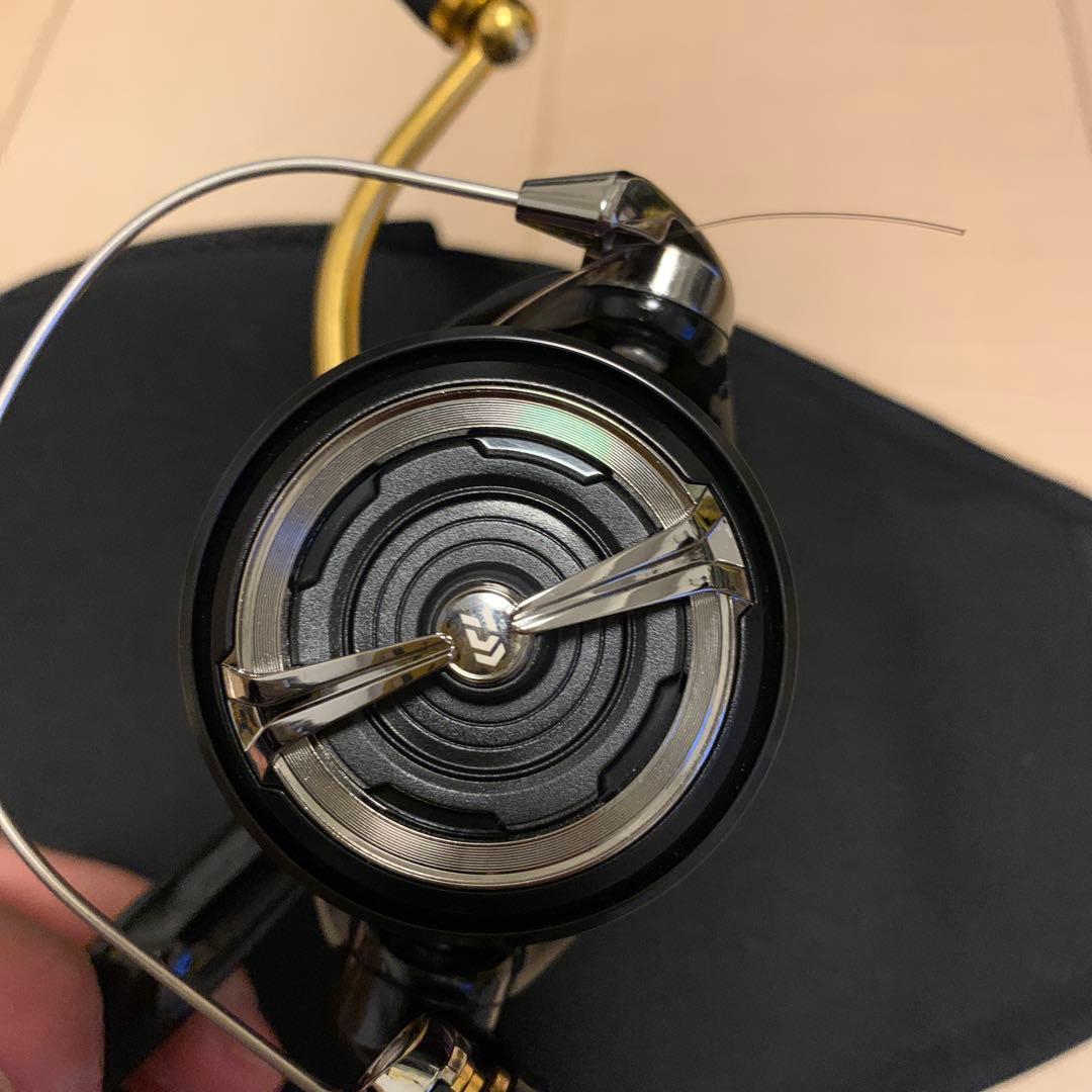 ダイワ レガリス LT4000-CXH 極美品