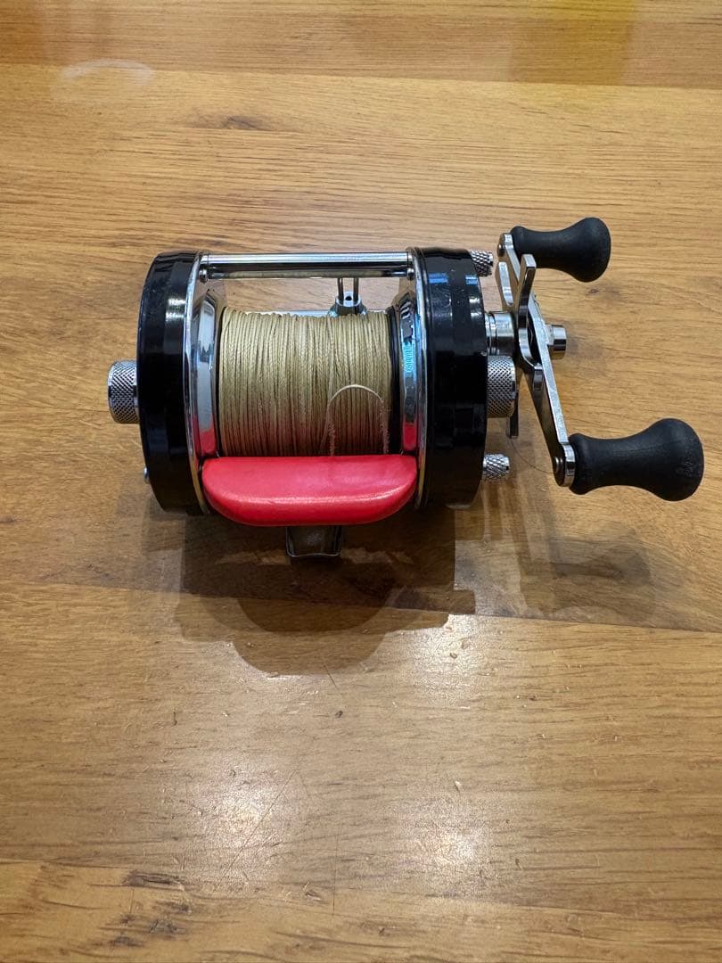 アブガルシア・アンバサダー　6600c 赤ベロ　雷魚