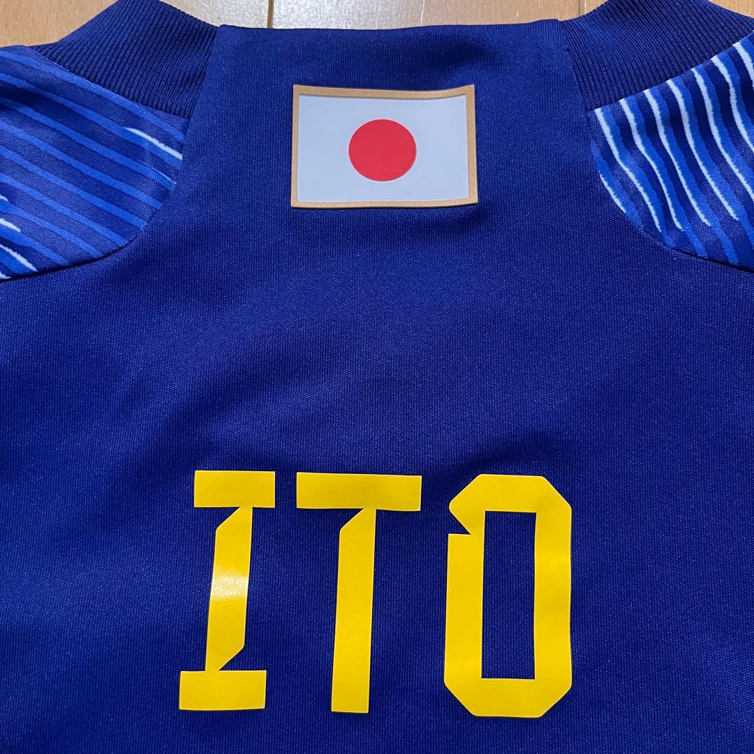 [美品]adidas 2022 日本代表 レプリカユニフォーム 伊東純也 14