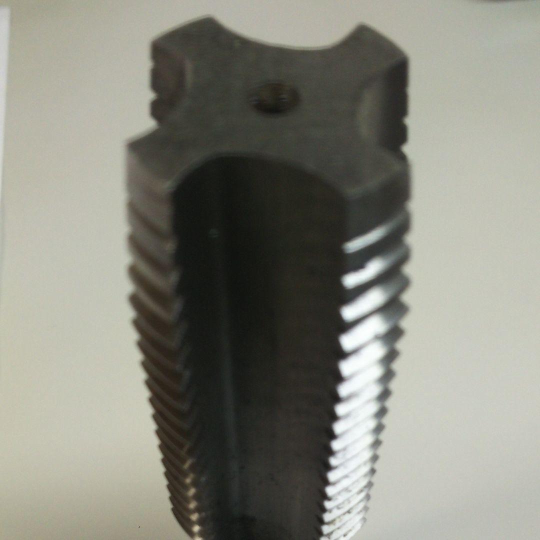 OSG M36X4 タップ