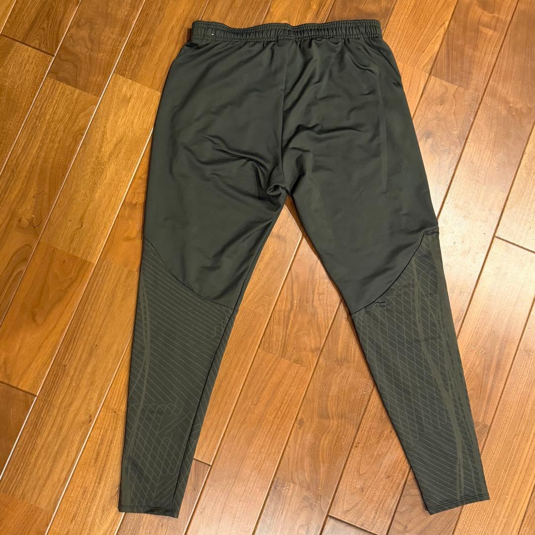 NIKE FCバルセロナ 23/24 Dri-FIT ストライク パンツ カーキ