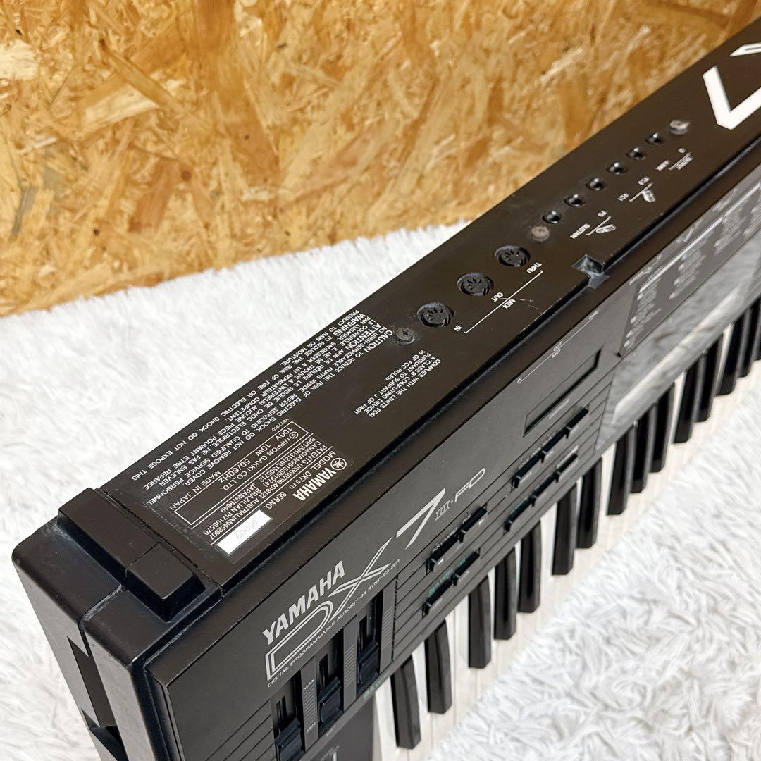 YAMAHA DX7II-FD シンセサイザー ヤマハ 61鍵盤