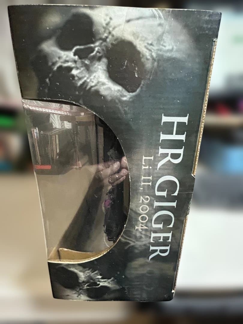 【希少・貴重 塗装済完成品・未開封新品・廃盤品】HRギーガー/LiII