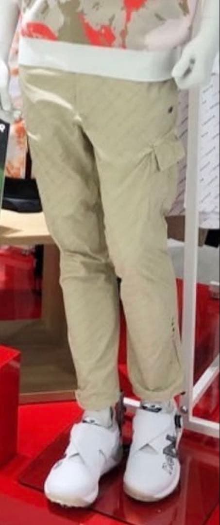 ニューバランスゴルフ　カーゴパンツ　サイズM 新品