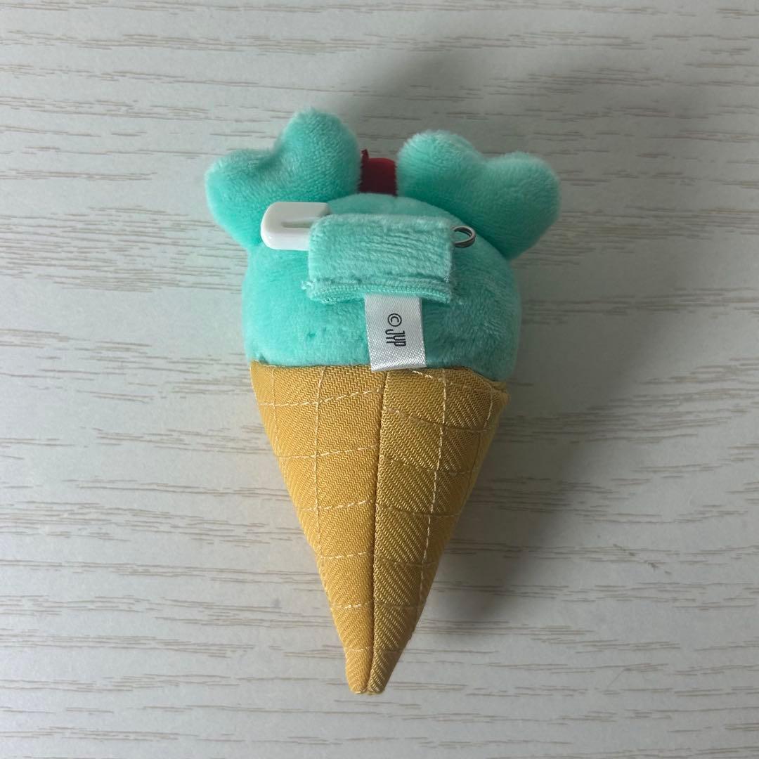 TWICE LOVELYS アイスぬいぐるみバッジ ミブリー ミナ