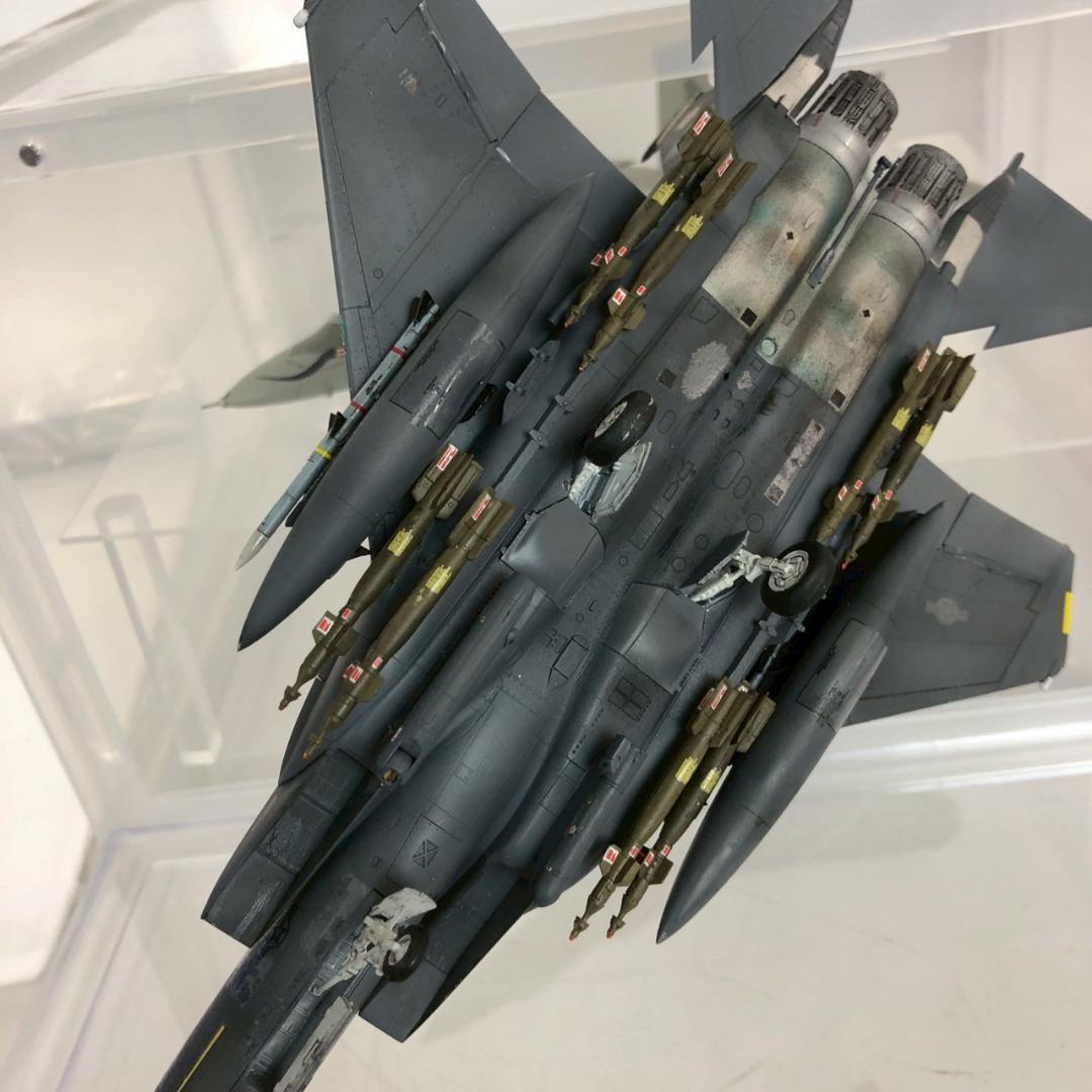 戦闘機 模型 1/72 F-22 ラプター F-15 ストライクイーグル 完成品